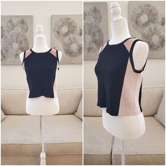 🦋AS by DF 🦋 Colorblock Cropped Sleeveless Top - [Small] - Picture 1 of 10